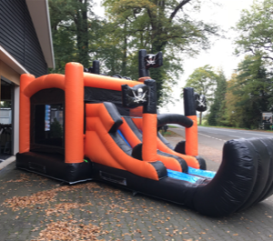 Springkussen Piratenboot
